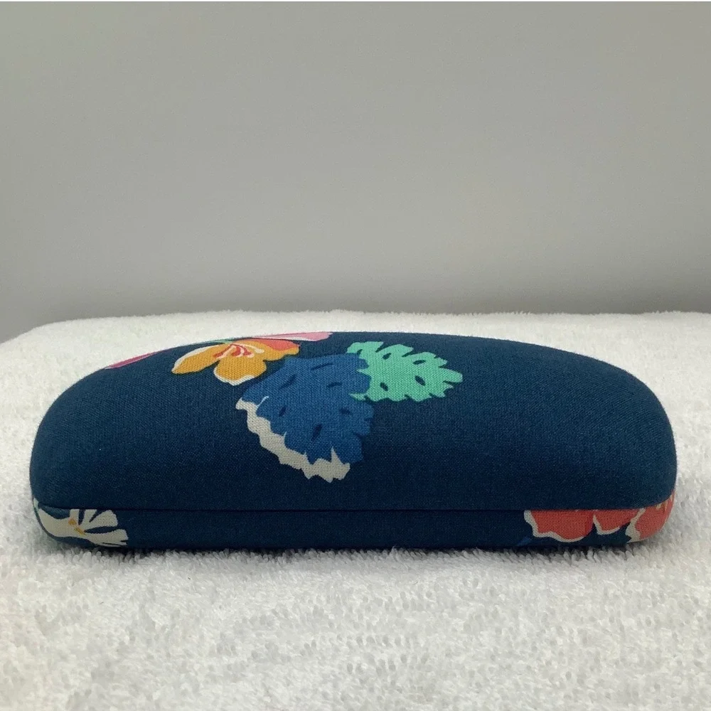 Vera Bradley Navy Blue Tropical Floral Hard‎ Shell Eyeglass Case Clamshell